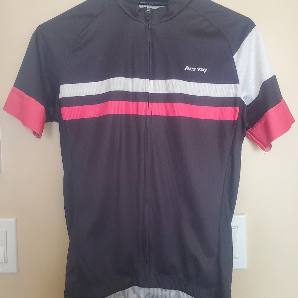 Womens small cycling jersey